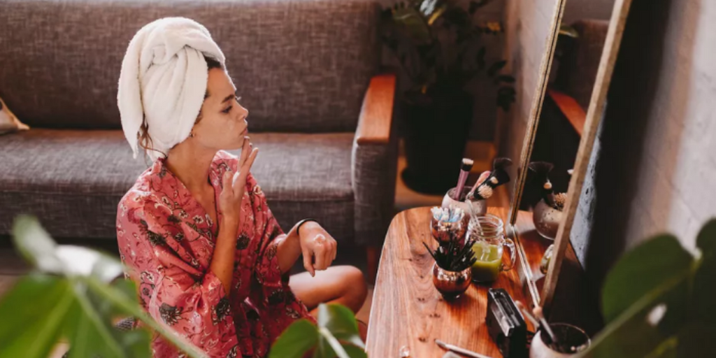 Ask a Derm: Here's How to Get Rid of Scaly Facial Skin For Good